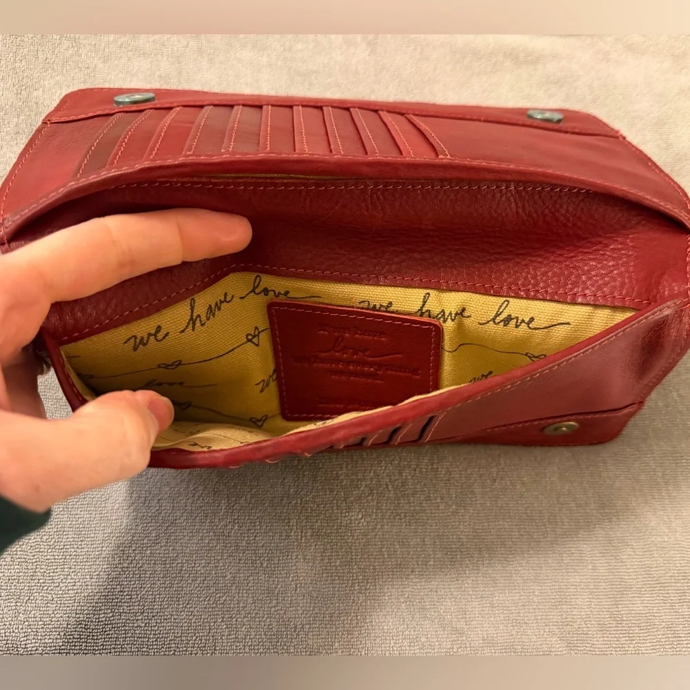Lisa Leonard Genuine Leather Wallet with Zipper Tassel & 22 Card Slots, Red NWOT - Picture 7 of 15